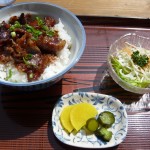 ▲昼食の焼肉丼